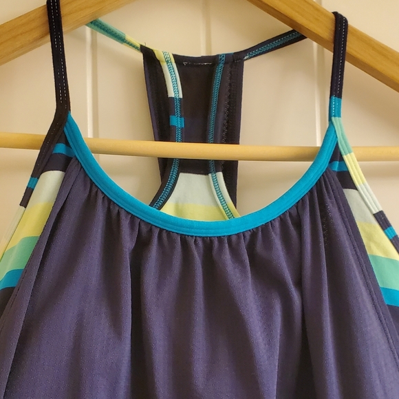 Like New! Lululemon No Limits Tank - Inkwell / Surge - Picture 6 of 9